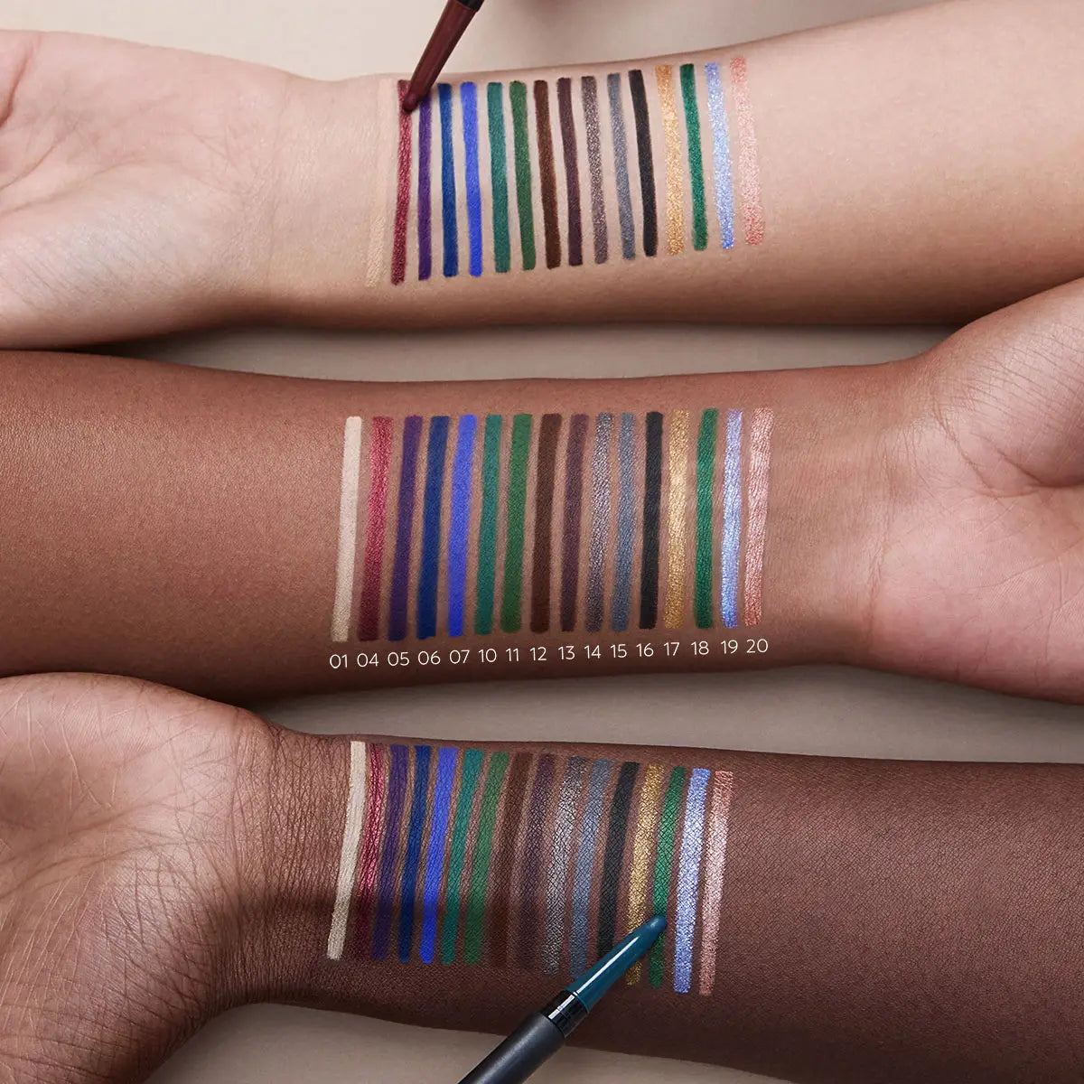 Unlimited Precision Automatic Eyeliner & Khol 01