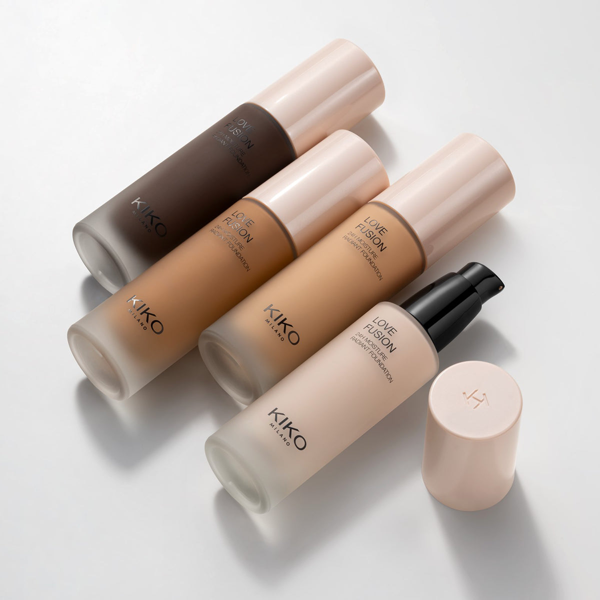 Love Fusion 24H Moisture Radiant Foundation 9.5NR
