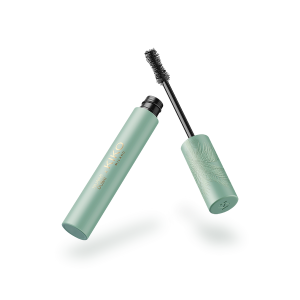 Threads of Time Lift Up Instant Volume Mascara 02