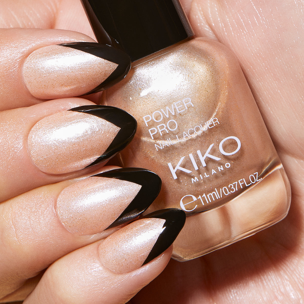Nail Polish - Power Pro Nail Lacquer - 30 Black | KIKO