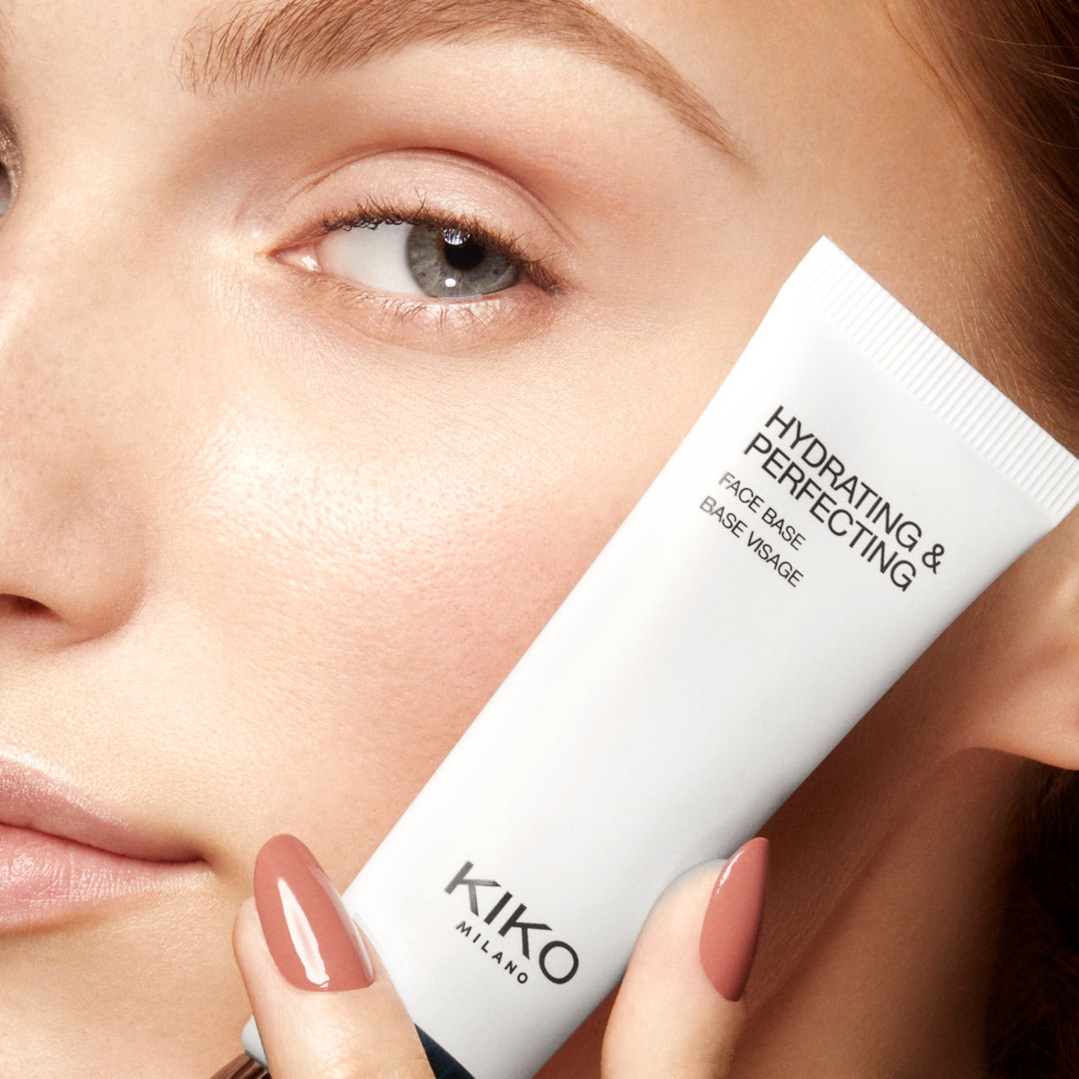 Hydrating and perfecting primer - HYDRATING & PERFECTING PRIMER