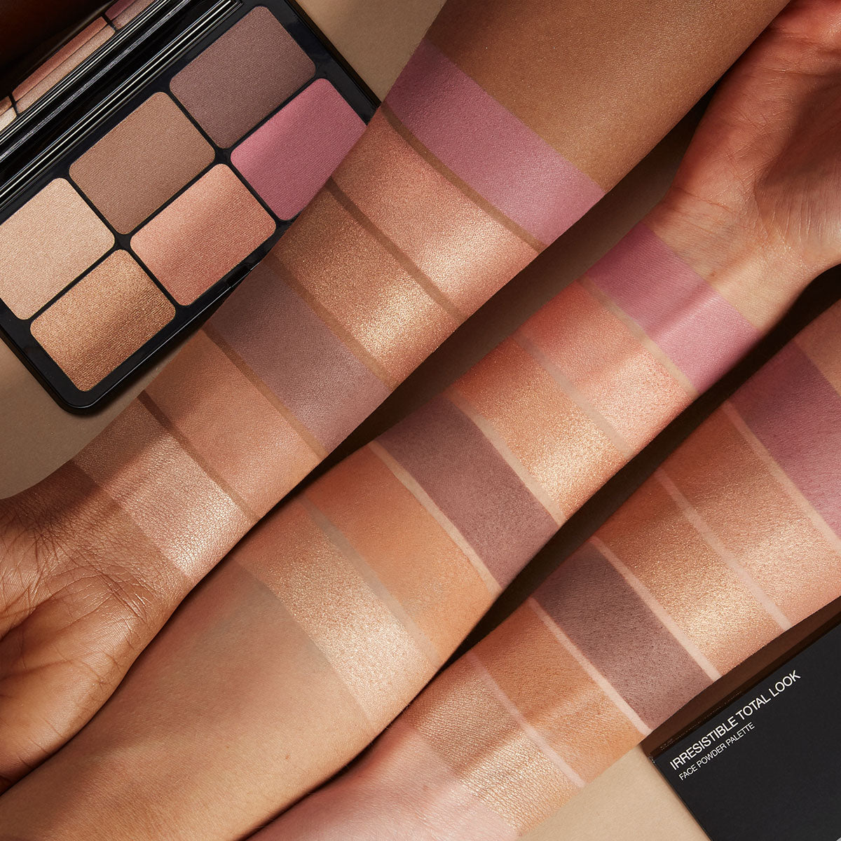 Face Palettes - Irresistible Total Look Face Powder Palette - 02